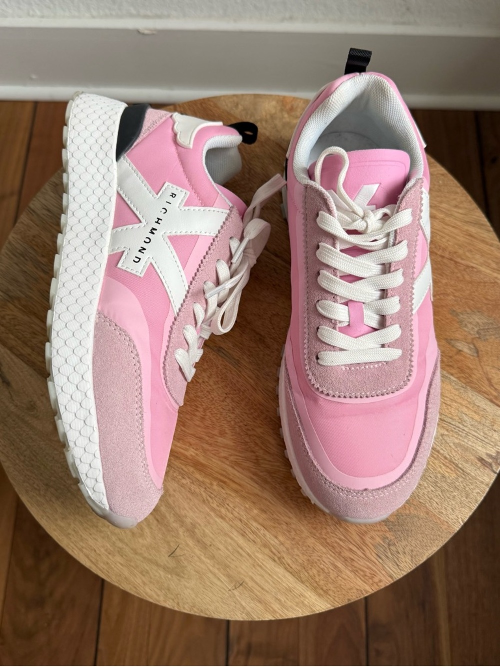 John Richmond Running Sneaker in Light Rose & White Sz: 7
